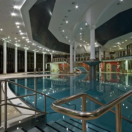 ホテル Metropol 3*