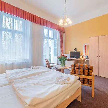 Metropol Hotel 3*